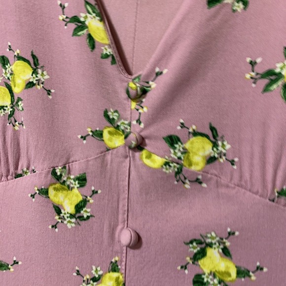 Torrid Midi Dress Size 1X Mauve Pink Lemon Novelty Print Challis Button Front - Picture 6 of 12